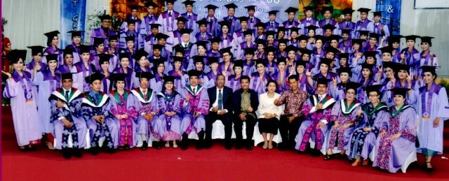 SEKOLAH TINGGI TEOLOGI GKE